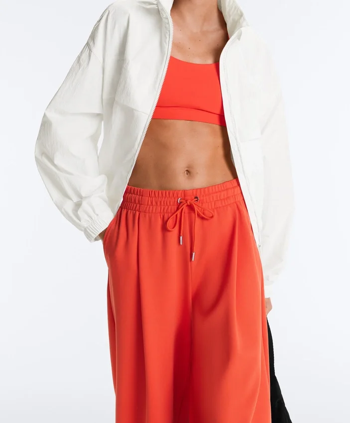 Pantalon large en coton piqué plissé Pantalon large en coton piqué plissé
