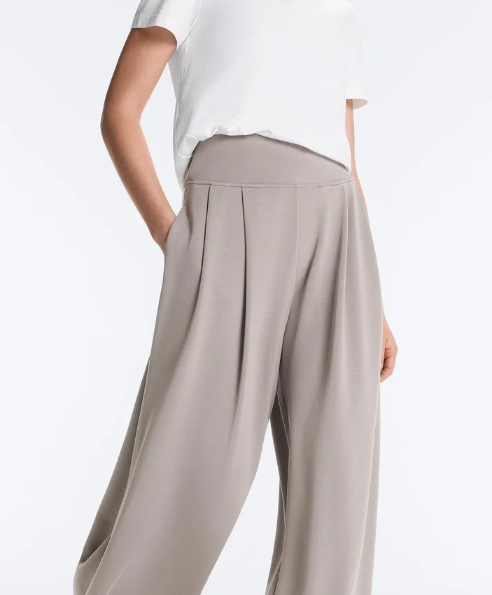 Pantalon large en modal Soft Touch avec détail corset Pantalon large en modal Soft Touch avec détail corset