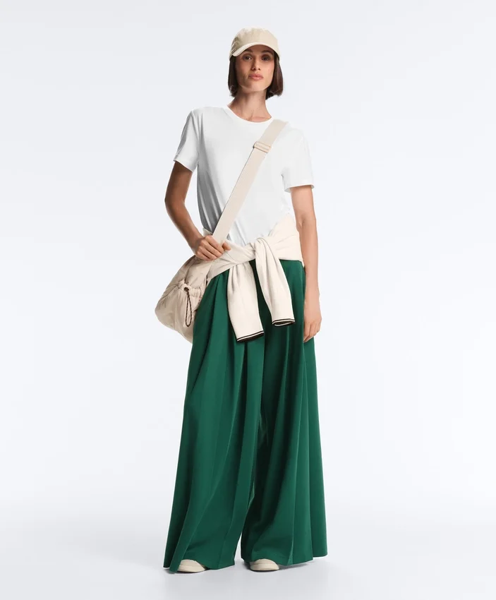 Pantalon large en piqué de coton avec plis Pantalon large en piqué de coton avec plis