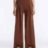 Pantalon long en modal Soft Touch avec plis Pantalon long en modal Soft Touch avec plis