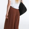 Pantalon long en modal Soft Touch avec plis Pantalon long en modal Soft Touch avec plis