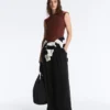 Pantalon long à jambes larges en modal Soft Touch et à plis Pantalon long à jambes larges en modal Soft Touch et à plis