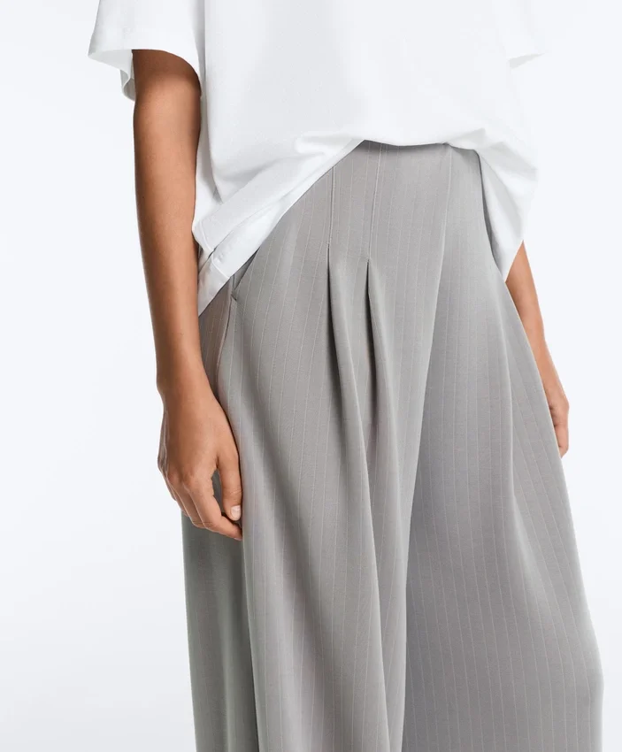 Pantalon long à plis en modal Soft Touch Pantalon long à plis en modal Soft Touch