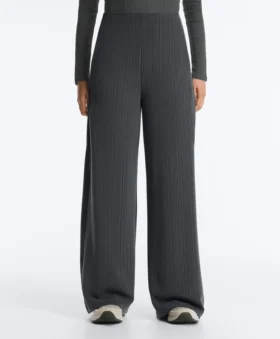 pantalon rayures asymtriques en modal 1 1 280x339 - Pantalon &agrave; rayures asym&eacute;triques en modal