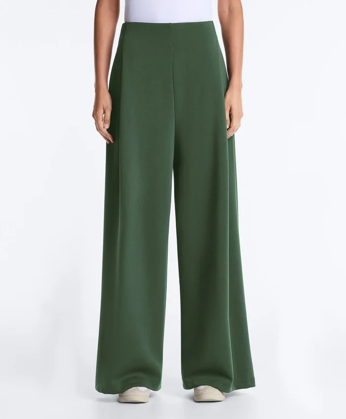 Pantalon taille haute en sergé à jambes larges et plis Pantalon taille haute en sergé à jambes larges et plis