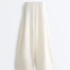 Pantalon taille haute en sergé à jambes larges et plis Pantalon taille haute en sergé à jambes larges et plis