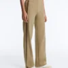 Pantalon à taille haute et coupe droite effet néoprène avec passepoil Pantalon à taille haute et coupe droite effet néoprène avec passepoil