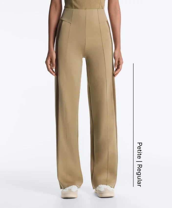 Pantalon à taille haute et coupe droite effet néoprène avec passepoil Pantalon à taille haute et coupe droite effet néoprène avec passepoil