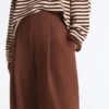 Pantalon à taille haute et jambes larges en piqué de coton Pantalon à taille haute et jambes larges en piqué de coton