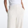 Pantalon taille haute à jambes larges et rayures fines, au toucher Soft Touch Pantalon taille haute à jambes larges et rayures fines, au toucher Soft Touch
