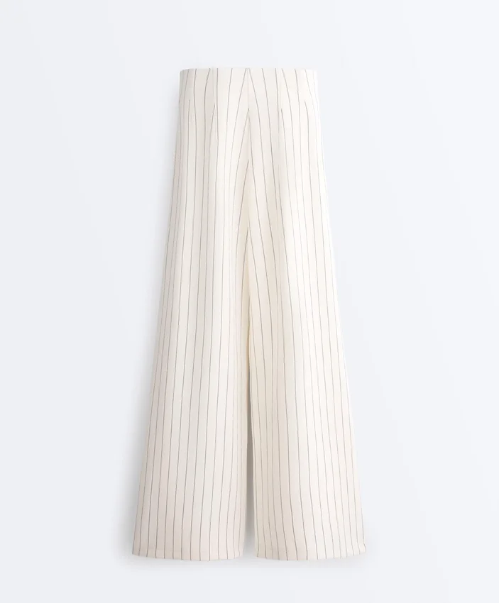 Pantalon taille haute à jambes larges et rayures fines, au toucher Soft Touch Pantalon taille haute à jambes larges et rayures fines, au toucher Soft Touch