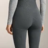 Pantalon évasé à côtes extra-chaud sans coutures à taille très haute Pantalon évasé à côtes extra-chaud sans coutures à taille très haute
