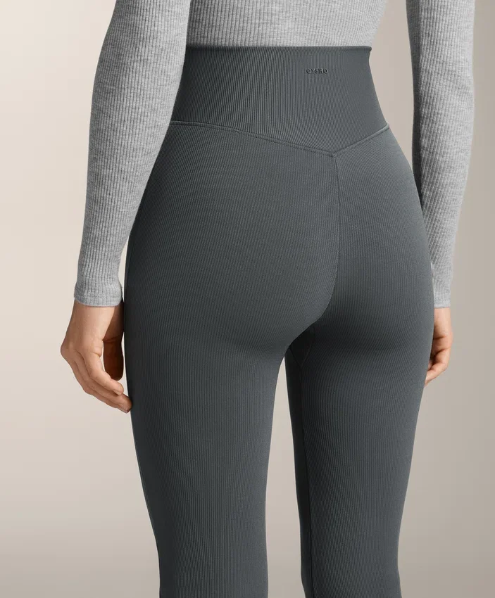 Pantalon évasé à côtes extra-chaud sans coutures à taille très haute Pantalon évasé à côtes extra-chaud sans coutures à taille très haute