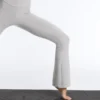 Pantalon évasé à taille haute Comfortlux Pantalon évasé à taille haute Comfortlux
