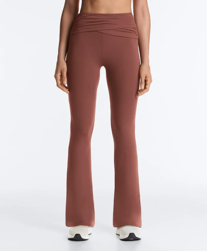 Pantalon évasé à taille haute Comfortlux à taille drapée Pantalon évasé à taille haute Comfortlux à taille drapée