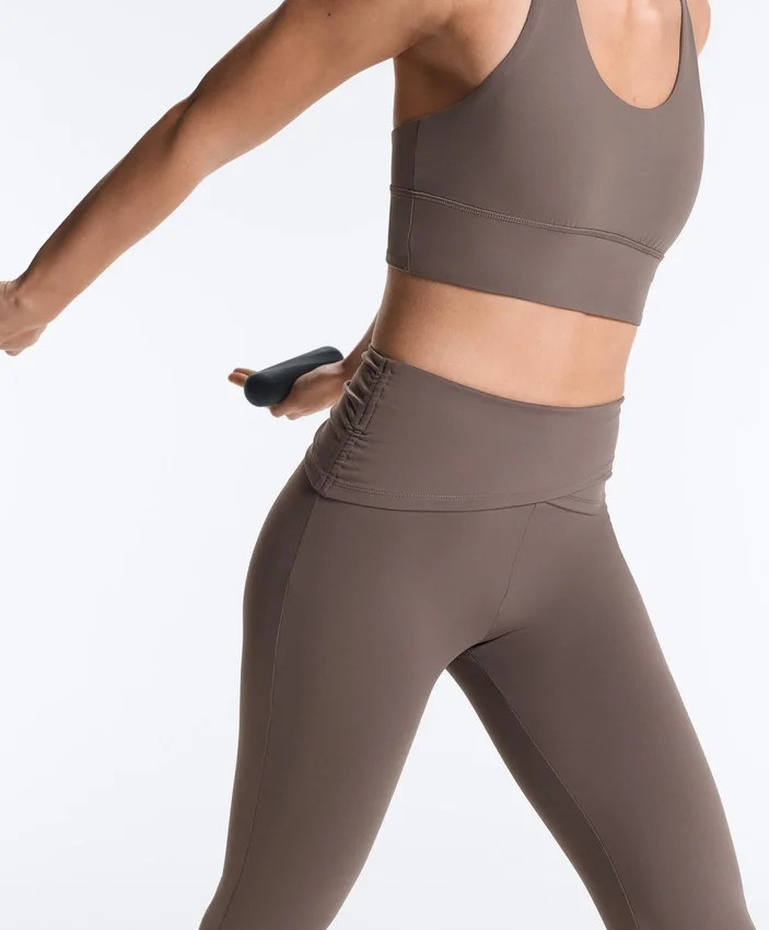 Pantalon évasé à taille haute Comfortlux à taille drapée Pantalon évasé à taille haute Comfortlux à taille drapée