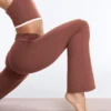 Pantalon évasé à taille haute Comfortlux à taille drapée Pantalon évasé à taille haute Comfortlux à taille drapée