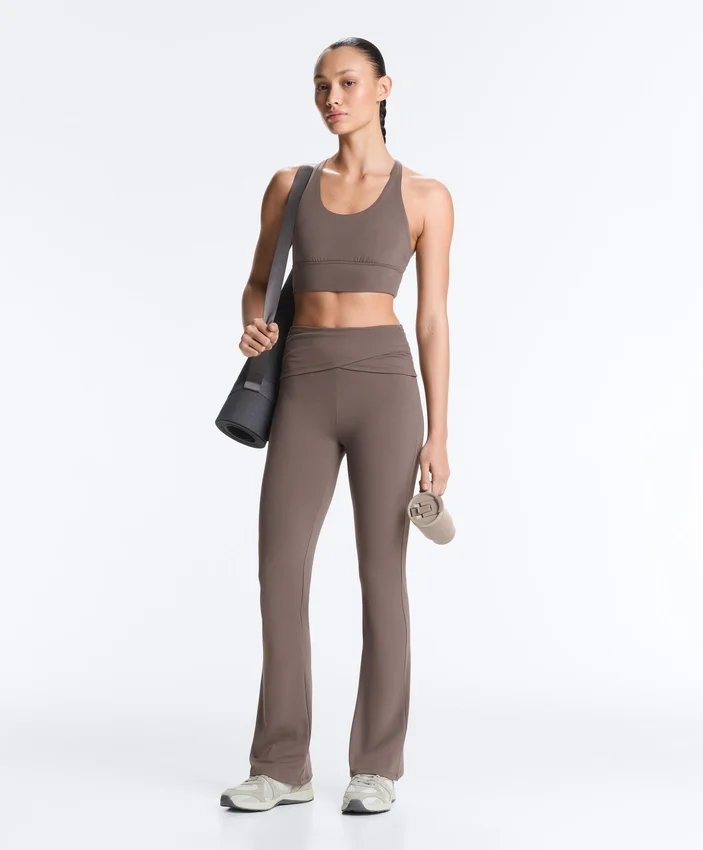 Pantalon évasé à taille haute Comfortlux à taille drapée Pantalon évasé à taille haute Comfortlux à taille drapée