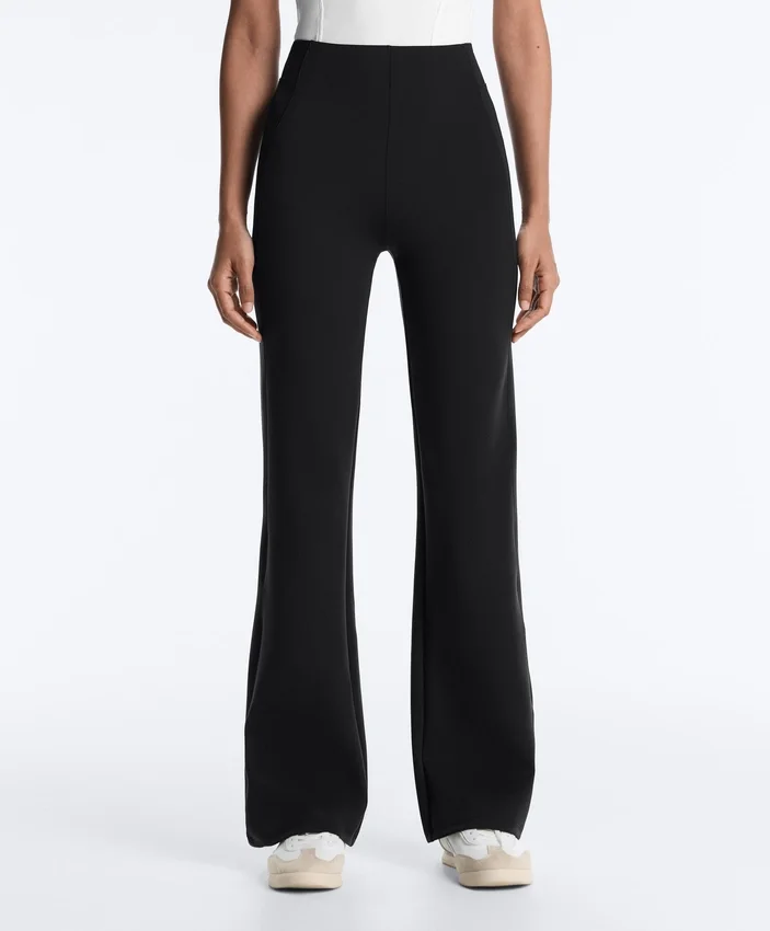 Pantalon évasé taille haute effet néoprène Pantalon évasé taille haute effet néoprène