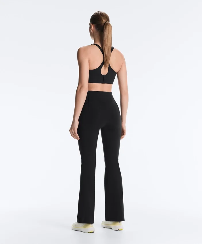 Pantalon évasé à taille haute Raise Up et effet compressif Pantalon évasé à taille haute Raise Up et effet compressif