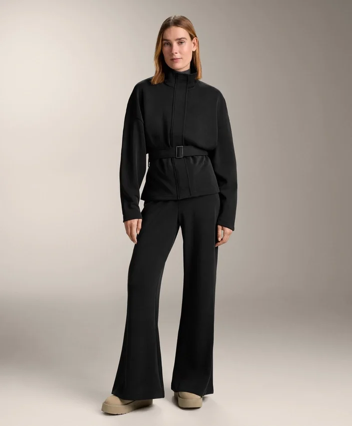 Pantalon évasé à taille très haute en modal brossé Pantalon évasé à taille très haute en modal brossé