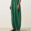 Pantalons bouffants en mélange de lyocell et 24 % de lin avec coutures Pantalons bouffants en mélange de lyocell et 24 % de lin avec coutures