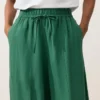 Pantalons bouffants en mélange de lyocell et 24 % de lin avec coutures Pantalons bouffants en mélange de lyocell et 24 % de lin avec coutures
