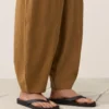 Pantalons bouffants en mélange de lyocell et 24 % de lin avec coutures Pantalons bouffants en mélange de lyocell et 24 % de lin avec coutures