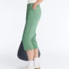 Pantalons capri en piqué avec passants de ceinture en coton Pantalons capri en piqué avec passants de ceinture en coton