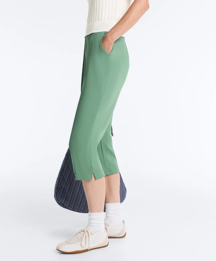 Pantalons capri en piqué avec passants de ceinture en coton Pantalons capri en piqué avec passants de ceinture en coton