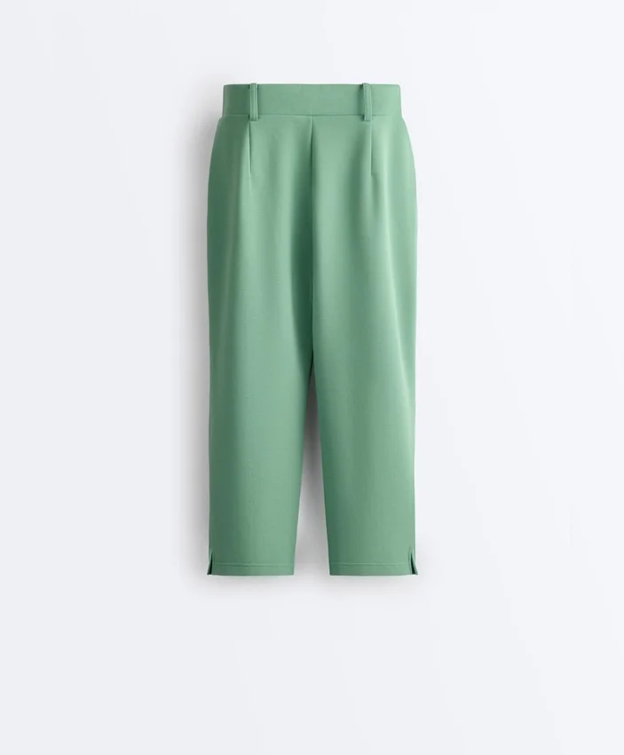 Pantalons capri en piqué avec passants de ceinture en coton Pantalons capri en piqué avec passants de ceinture en coton