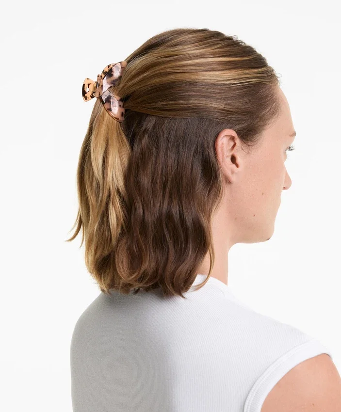 Petite barrette imitation écaille pour accessoires cheveux Petite barrette imitation écaille pour accessoires cheveux