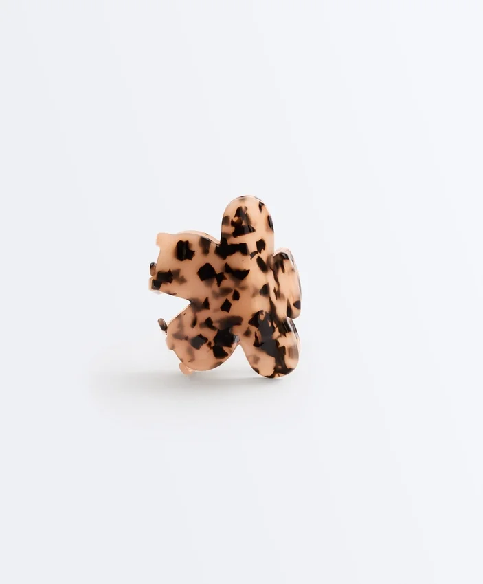 Petite barrette pour les cheveux en forme de fleur Petite barrette pour les cheveux en forme de fleur
