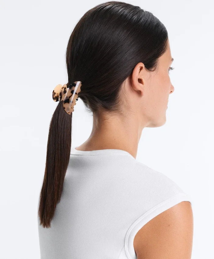 Pince à accessoires cheveux moyenne en écaille Pince à accessoires cheveux moyenne en écaille