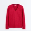 Pull à col en V en maille torsadée 100 % coton Pull à col en V en maille torsadée 100 % coton