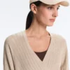 Pull en maille côtelée croisée