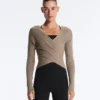 Pull en maille fine côtelée Pull en maille fine côtelée