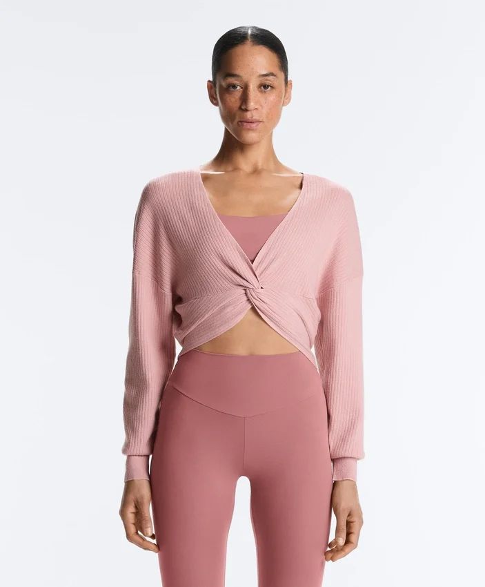 Pull en maille torsadée Pull en maille torsadée