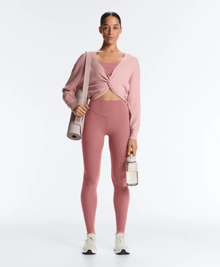 Pull en maille torsadée Pull en maille torsadée