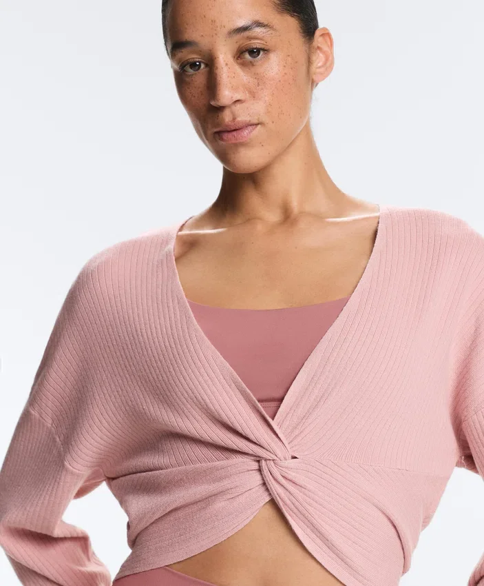 Pull en maille torsadée Pull en maille torsadée