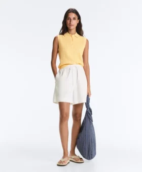 Pull sans manches en maille ajourée