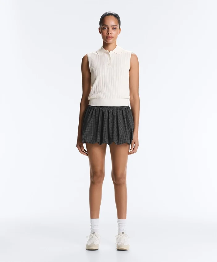 Pull sans manches en maille ajourée Pull sans manches en maille ajourée