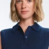 Pull sans manches en maille ajourée Pull sans manches en maille ajourée