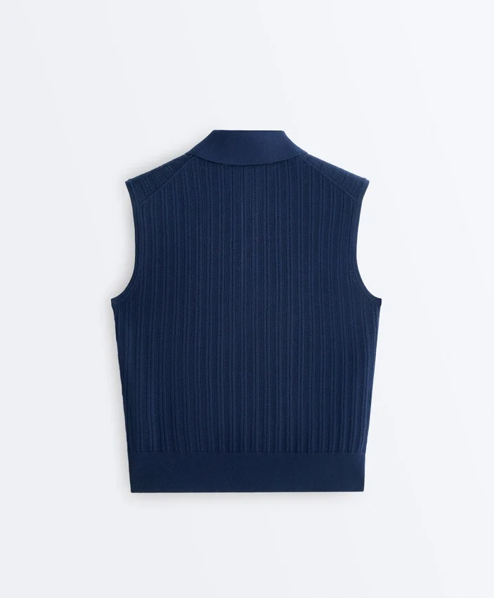 Pull sans manches en maille ajourée Pull sans manches en maille ajourée