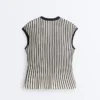 Pull sans manches en maille à rayures et col en V