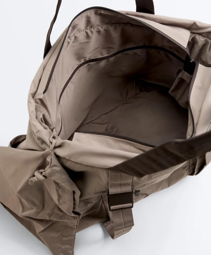Sac fourre-tout à bandoulière réglable Sac fourre-tout à bandoulière réglable