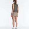 Short technique 2-en-1 à carreaux et taille mi-haute Short technique 2-en-1 à carreaux et taille mi-haute