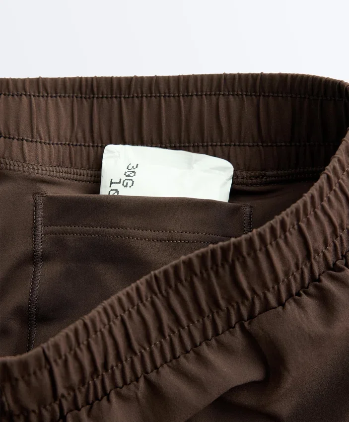 Shorts 2-en-1 taille moyenne Light Touch Shorts 2-en-1 taille moyenne Light Touch