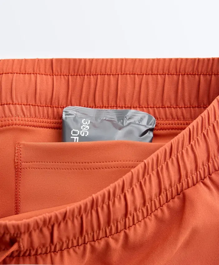 Shorts 2-en-1 taille moyenne Light Touch Shorts 2-en-1 taille moyenne Light Touch