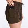 Shorts 2-en-1 taille moyenne Light Touch Shorts 2-en-1 taille moyenne Light Touch